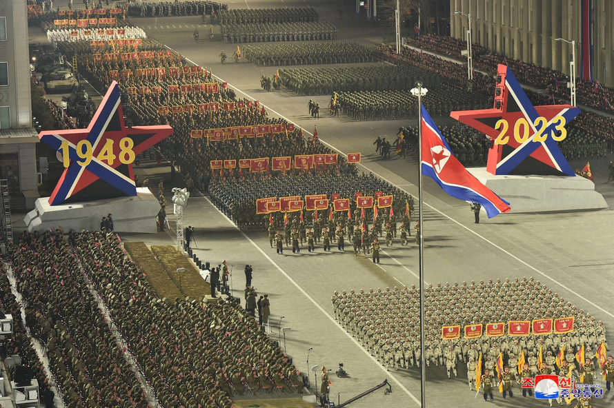 Triều Tiên tiến hành mở rộng và tái cơ cấu nhiều đơn vị quân đội