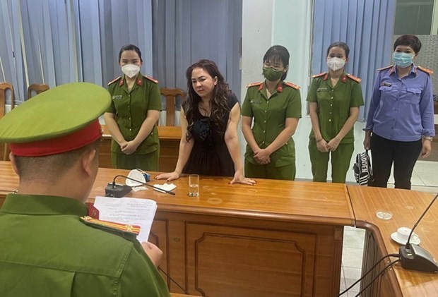 Nguyễn Phương Hằng bị khởi tố và tạm giam từ ngày 24/3/2022 đến nay. 