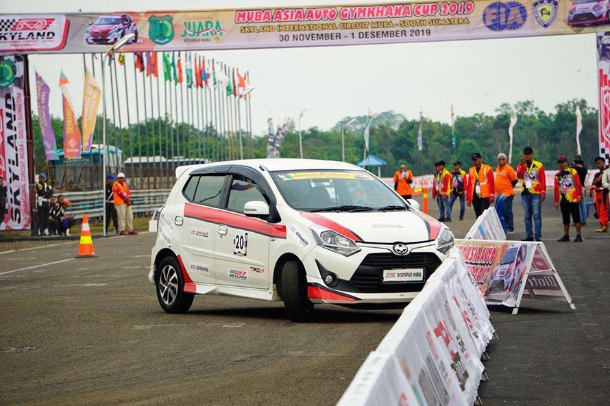 Toyota Wigo - chiếc xe được lựa chọn để đua Auto Gymkhana 