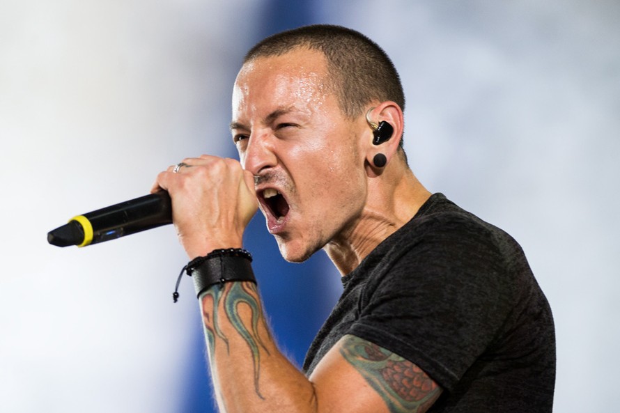 Giọng ca chính của ban nhạc Linkin Park tự tử
