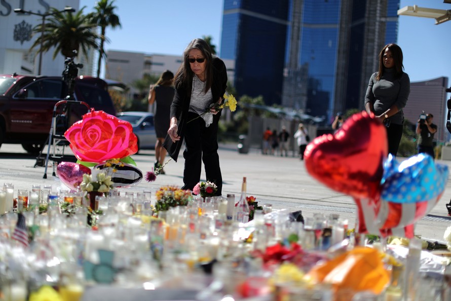 Vụ thảm sát ở Las Vegas: Truy tìm ‘người tình’ của kẻ sát nhân