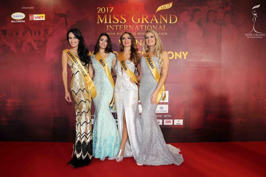 Miss Grand 2017: 80 người đẹp đọ sắc với trang phục dạ hội