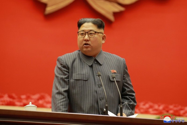Chủ tịch Kim Jong-un: Vũ khí hạt nhân sẽ ngăn chiến tranh với Mỹ