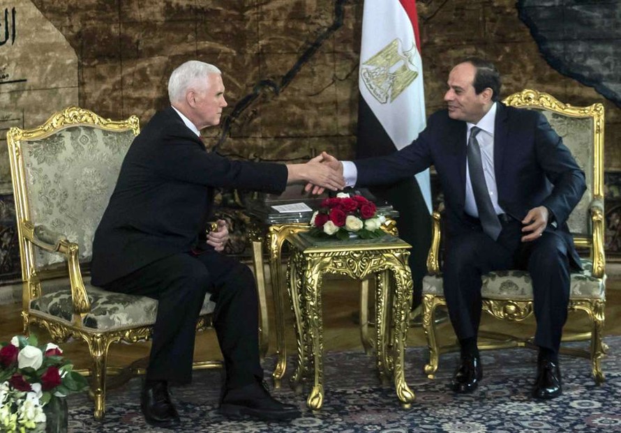 Mỹ khẳng định 'vai kề vai' với Ai Cập