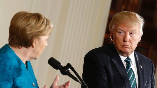 Thủ tướng Merkel phản bác ông Trump về vấn đề tội phạm Đức