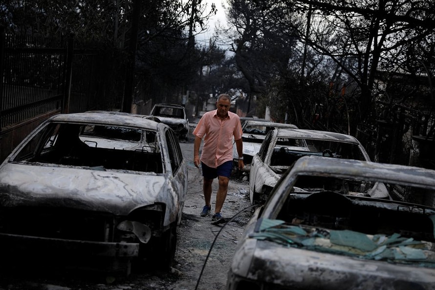 Cháy rừng ở Hy Lạp: Nỗi ám ảnh trong mắt người sống sót