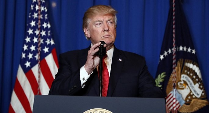 Tổng thống Trump: 'Ai làm ăn với Iran thì đừng làm ăn với Mỹ'