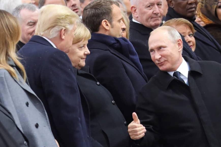 Trump – Putin đã có cuộc đối thoại ‘tốt đẹp’ ở Paris