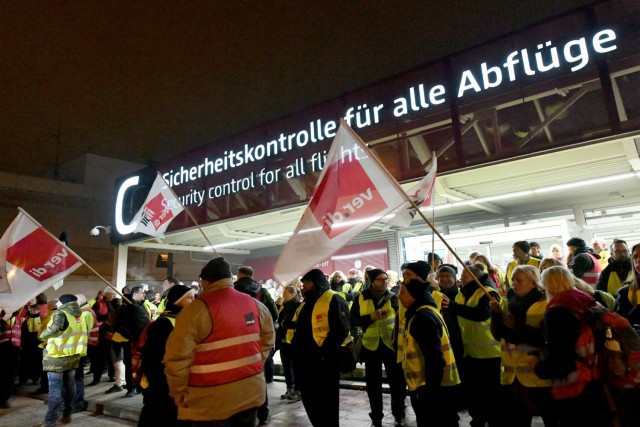 Đức: Nhân viên an ninh tiếp tục đình công, 8 sân bay lớn ảnh hưởng nặng nề