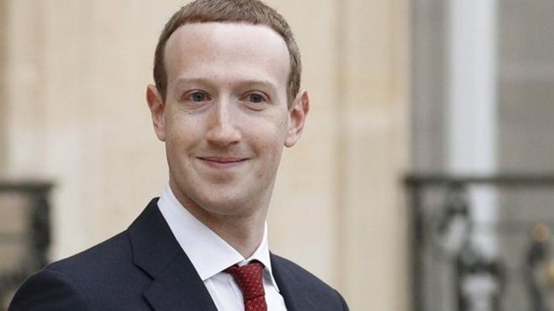 CEO Facebook Mark Zuckerberg 'sống sót' trong cuộc bỏ phiếu lãnh đạo
