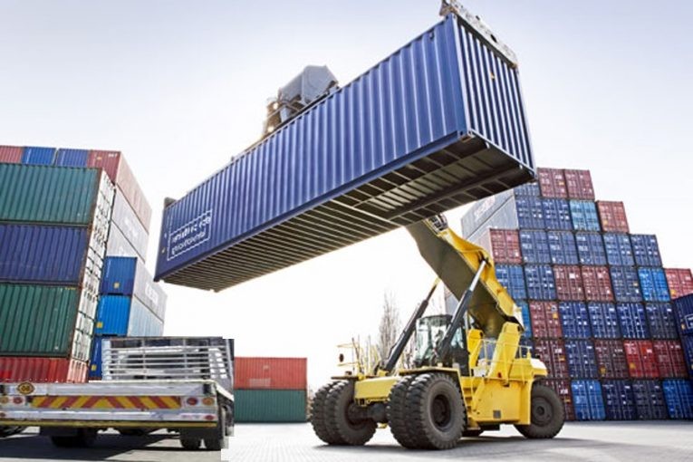 Ấn Độ tăng thuế nhập khẩu đối với 29 mặt hàng của Mỹ