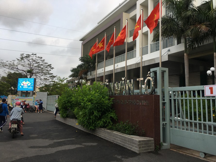 Hai thiếu niên bị tra tấn tại phòng giám thị trường THCS Nguyễn Văn Tố
