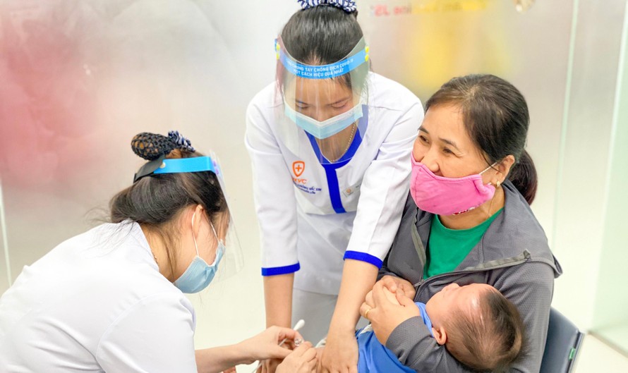 Khai trương Trung tâm Tiêm chủng VNVC Đồng Hới, kịp thời phục vụ người dân trước nguy cơ dịch bệnh.