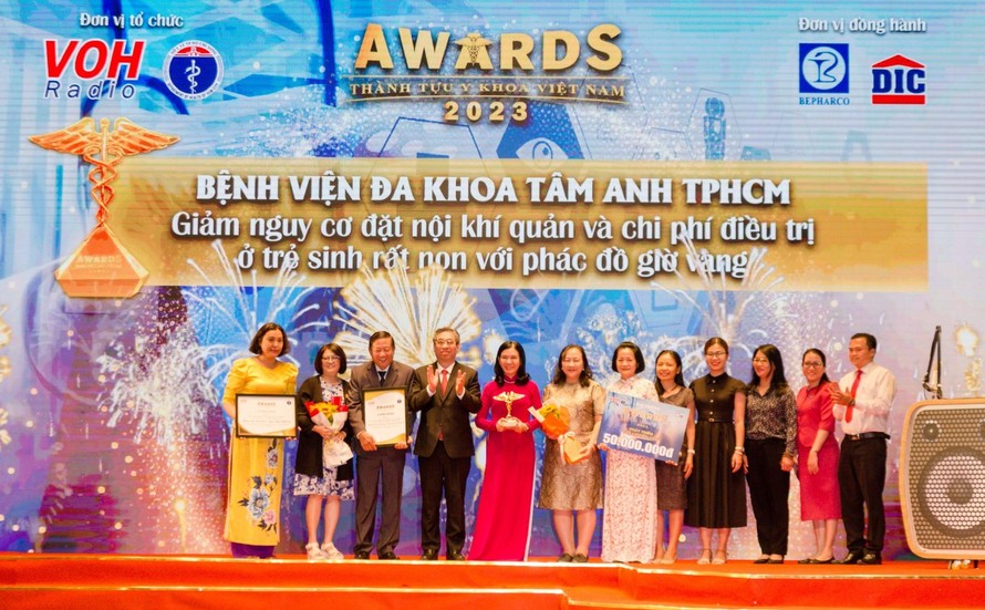 Phác đồ “giờ vàng” cứu trẻ sinh cực non của BV Tâm Anh được vinh danh thành tựu y khoa Việt Nam