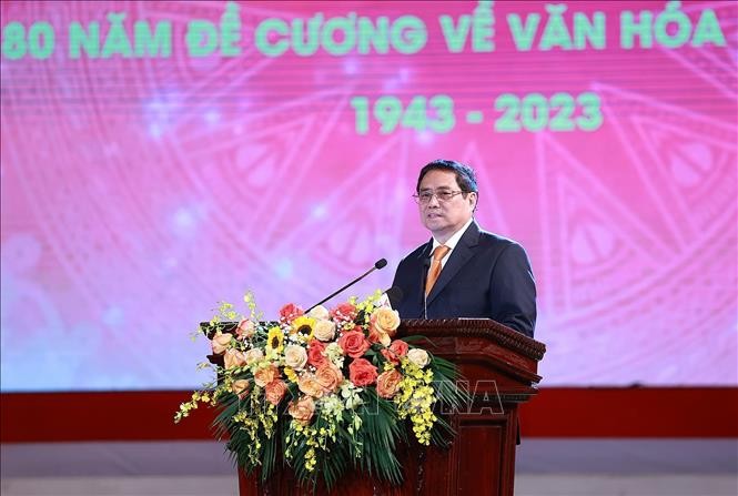 Thủ tướng Phạm Minh Chính trình bày diễn văn Kỷ niệm 80 năm Đề cương về Văn hóa Việt Nam. Ảnh: Dương Giang/TTXVN.