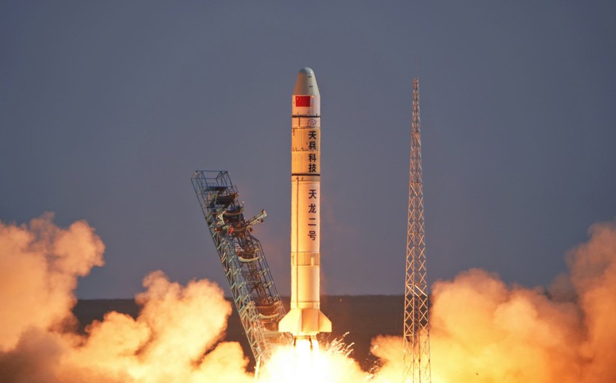 Trung Quốc phóng tên lửa đẩy thế hệ mới, đưa vệ tinh vào quỹ đạo