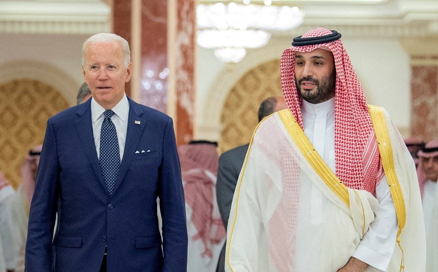 Tổng thống Mỹ Joe Biden và Thái tử Saudi Arabia Mohammed bin Salman.