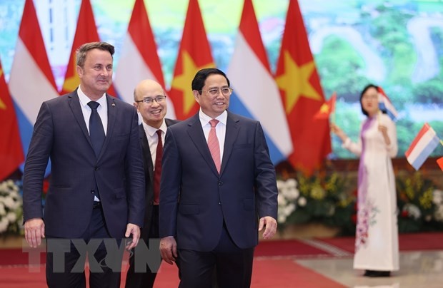Thủ tướng Phạm Minh Chính và Thủ tướng Đại Công quốc Luxembourg Xavier Bettel tại buổi gặp gỡ báo chí trong nước và quốc tế. Ảnh: Dương Giang/TTXVN.