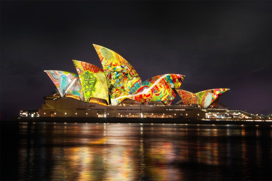 Đắm chìm trong lễ hội ánh sáng hoành tráng nhất Australia