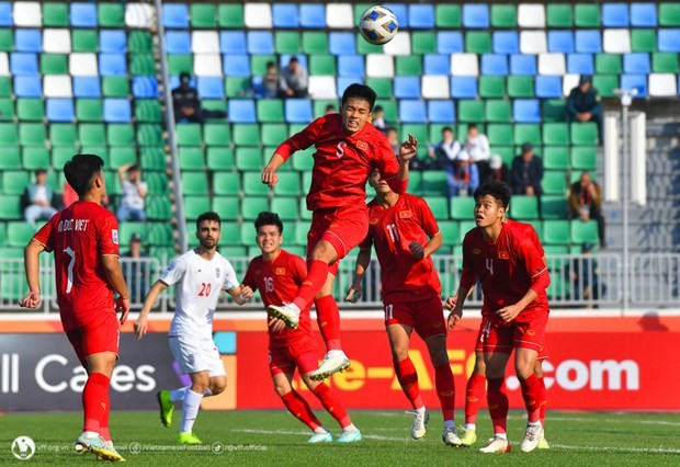Thành lập hai đội tuyển U23 Việt Nam