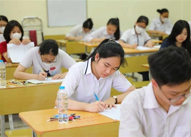 Thí sinh dự thi lớp 10 THPT công lập Hà Nội năm 2023. Ảnh: Thanh Tùng/TTXVN.