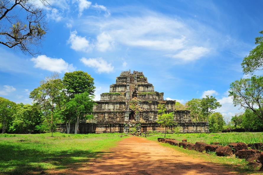 Quần thể đền Koh Ker ở tỉnh Preah Vihear, miền Bắc Campuchia, vừa được UNESCO công nhận là di sản văn hóa thế giới.