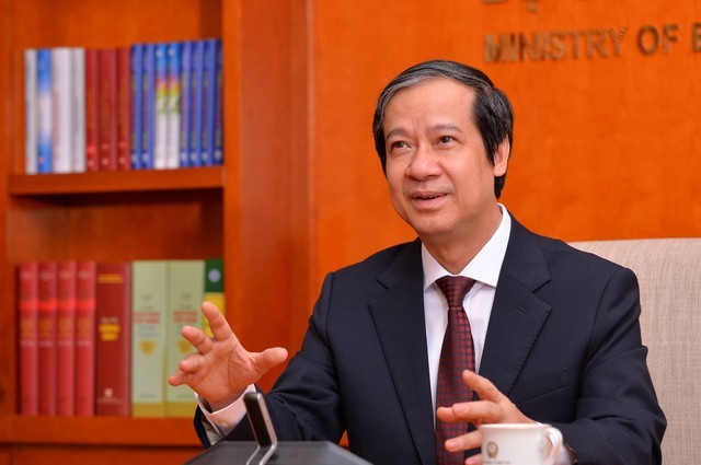 Bộ trưởng Bộ GD&ĐT Nguyễn Kim Sơn cho biết ngành GD&ĐT tiếp tục xác định công tác xây dựng, hoàn thiện thể chế là khâu quan trọng. Ảnh: VGP.