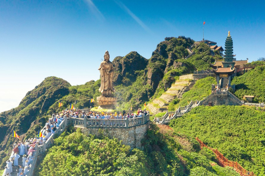 Lễ Vía Quán Thế Âm Bồ Tát đản sinh sẽ diễn ra lần đầu tiên trên đỉnh thiêng Fansipan vào ngày 28/3
