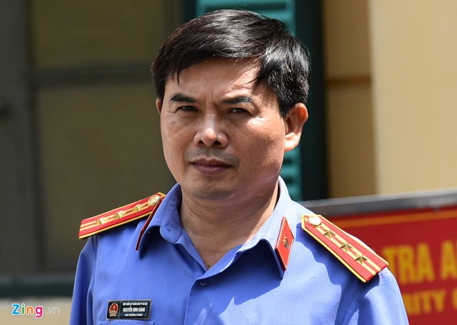 Ông Nguyễn Sinh Sáng - đại diện VKSND Hà Nội.