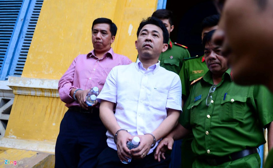Nguyễn Minh Hùng và Võ Mạnh Cường bị bắt tạm giam 90 ngày. 