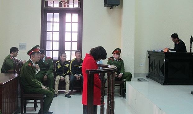 Nguyễn Thị Thúy Hiền tại phiên tòa xét xử cuối vào tháng 1/2017