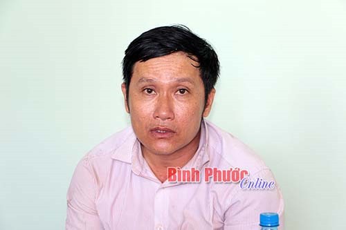 Đối tượng Nguyễn Anh Tú tại cơ quan công an. Nguồn: baobinhphuoc.com.vn 