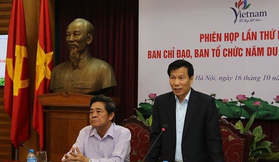Bộ trưởng Nguyễn Ngọc Thiện và Bí thư tỉnh ủy Khánh Hòa tại phiên họp Ban Chỉ đạo, BTC Năm Du lịch quốc gia 2019