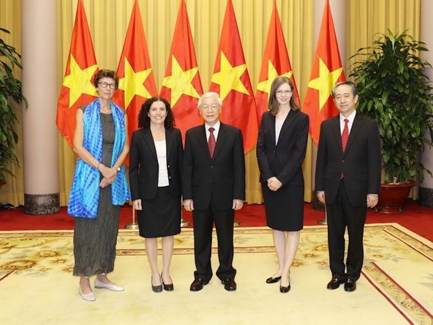 Tổng Bí thư, Chủ tịch nước Nguyễn Phú Trọng với các Đại sứ