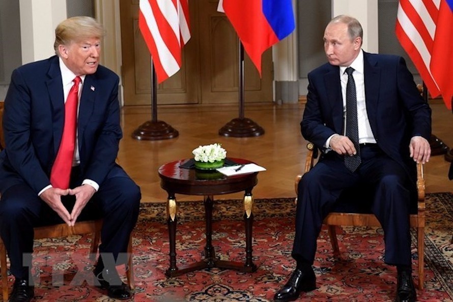 Tổng thống Mỹ Donald Trump (trái) và Tổng thống Nga Vladimir Putin trong cuộc gặp thượng đỉnh tại Helsinki, Phần Lan ngày 16/7