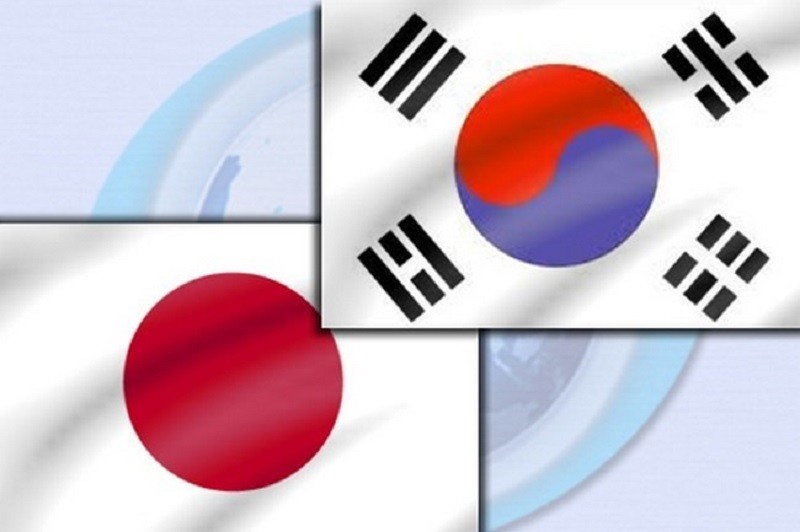 Nhật Bản-Hàn Quốc tìm cách giải quyết các tranh cãi gần đây