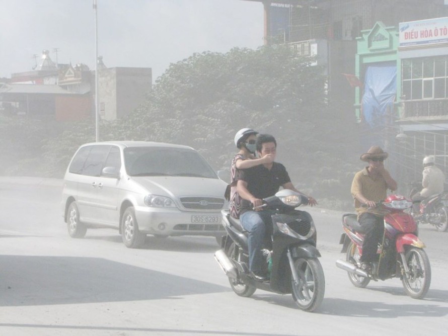 Gần như 100% người dân Hà Nội đang hít phải không khí kém sạch 