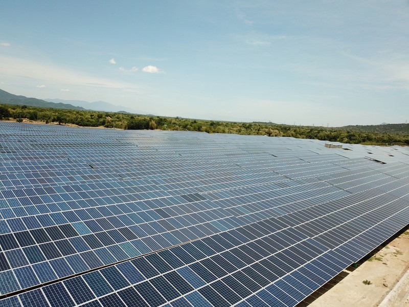 Đầu tư vào điện mặt trời: Sẽ áp dụng phương án 1 giá điện trên toàn quốc?
