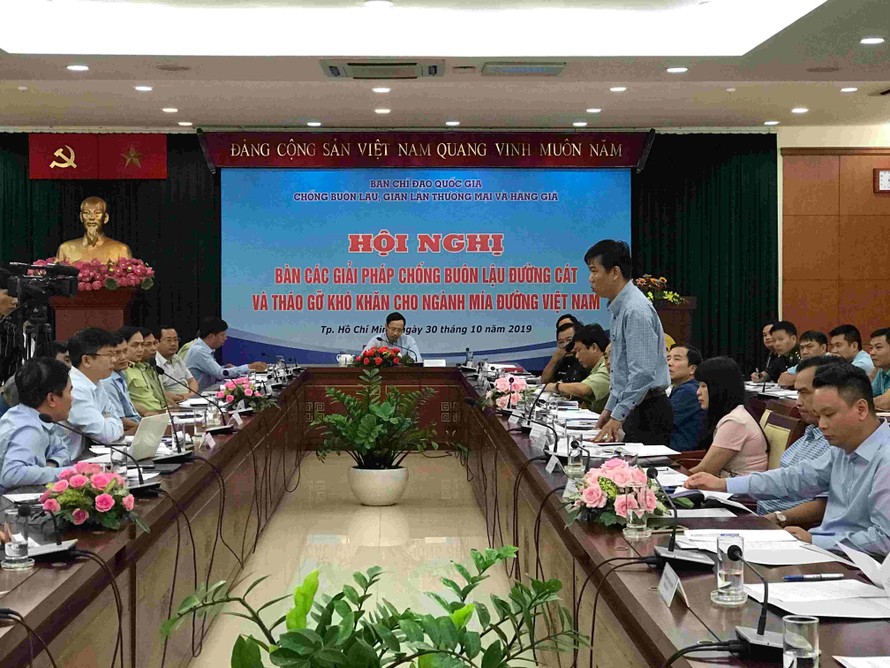 Hội nghị bàn các giải pháp chống buôn lậu đường cát và tháo gỡ khó khăn cho ngành mía đường Việt Nam - Ảnh: VGP/Lê Anh