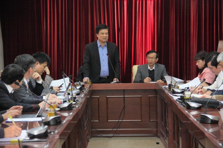 Thứ trưởng Bộ GD&ĐT Nguyễn Hữu Độ kiểm tra thực hiện Chương trình ETEP tại Trường ĐHSP Hà Nội.
