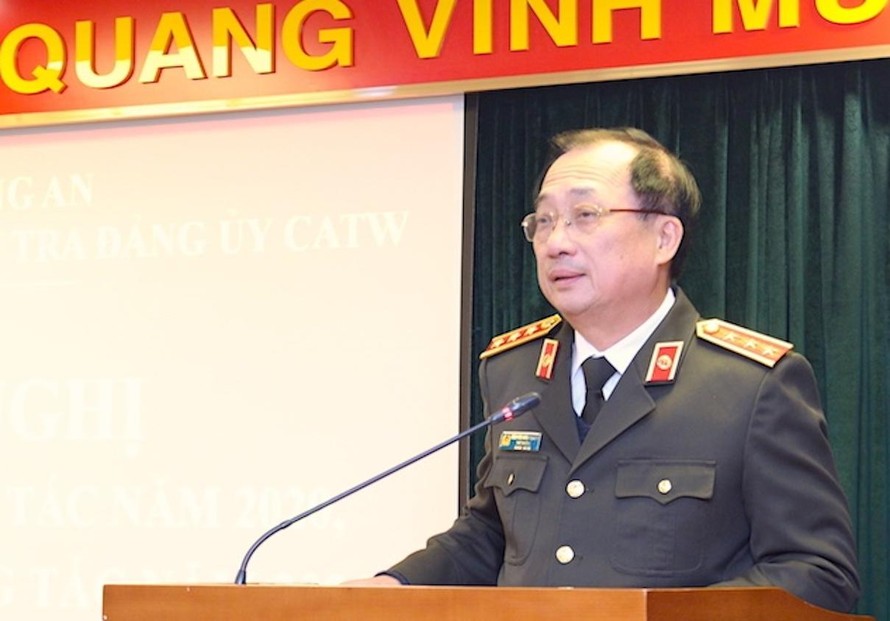 Thượng tướng Nguyễn Văn Thành phát biểu tại Hội nghị.
