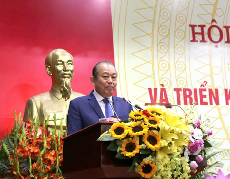 Phó Thủ tướng Thường trực Chính phủ Trương Hòa Bình phát biểu chỉ đạo Hội nghị.