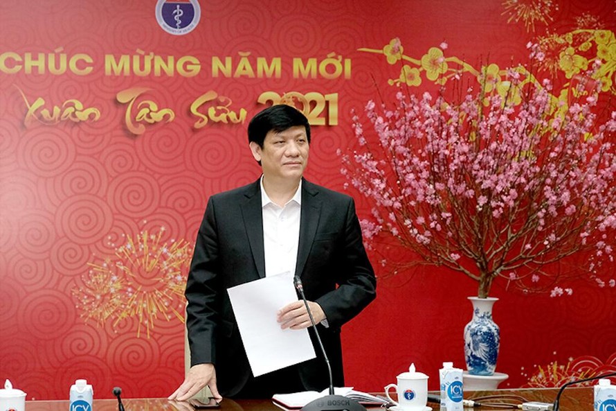 GS.TS Nguyễn Thanh Long- Bộ trưởng Bộ Y tế phát biểu tại cuộc họp