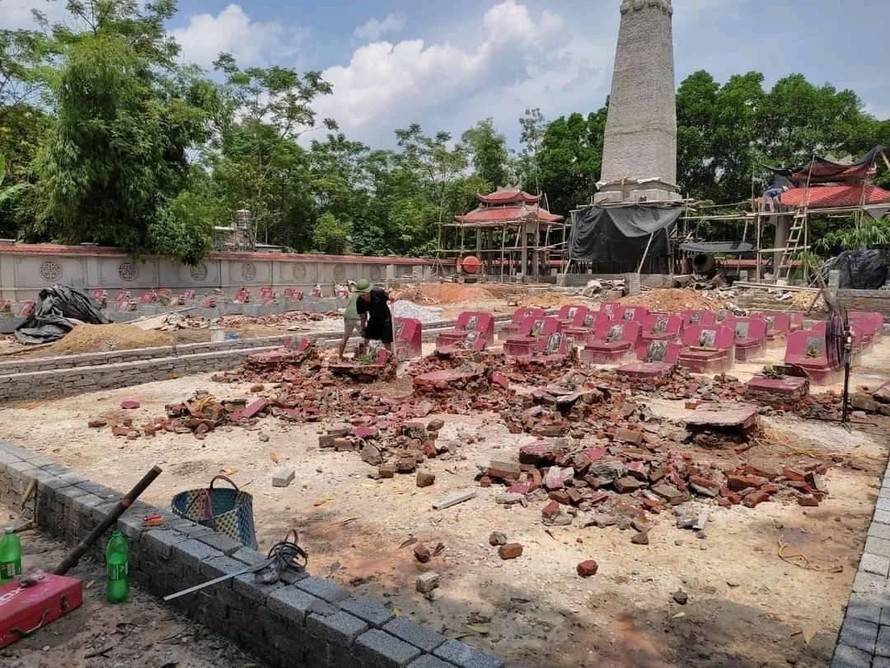 Thái Nguyên: Nhà thầu thi công phá dỡ, san bằng toàn bộ mộ liệt sĩ