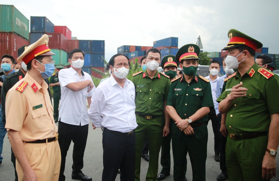 Phó Thủ tướng Lê Văn Thành: Bảo đảm cung ứng đủ lương thực, hàng hoá cho TPHCM