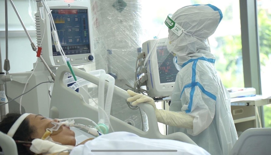Việt Nam đã điều trị khỏi gần 659.800 ca bệnh COVID-19