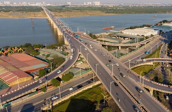 Cầu Vĩnh Tuy 2 khi hoàn thành hứa hẹn sẽ tạo thành sự bứt phá cho hạ tầng khu vực phía Đông Hà Nội (nguồn ảnh: An ninh thủ đô)