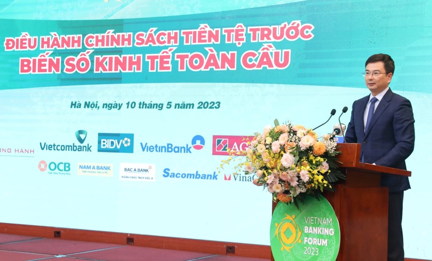 Phó Thống đốc Phạm Thanh Hà phát biểu tại Diễn đàn. 