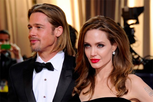 Brad Pitt và Angelina Jolie đang trong cuộc chiến giành quyền nuôi con.