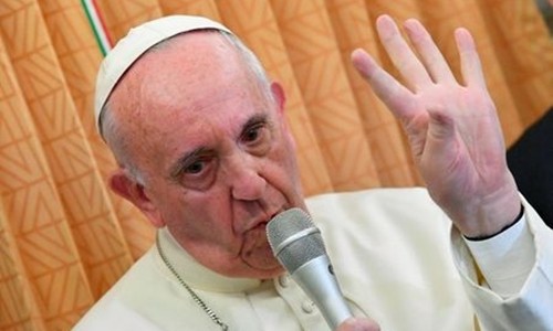 Đức Giáo hoàng Francis kêu gọi người Thiên Chúa giáo Mỹ chọn tổng thống theo lương tâm. Ảnh: Reuters.